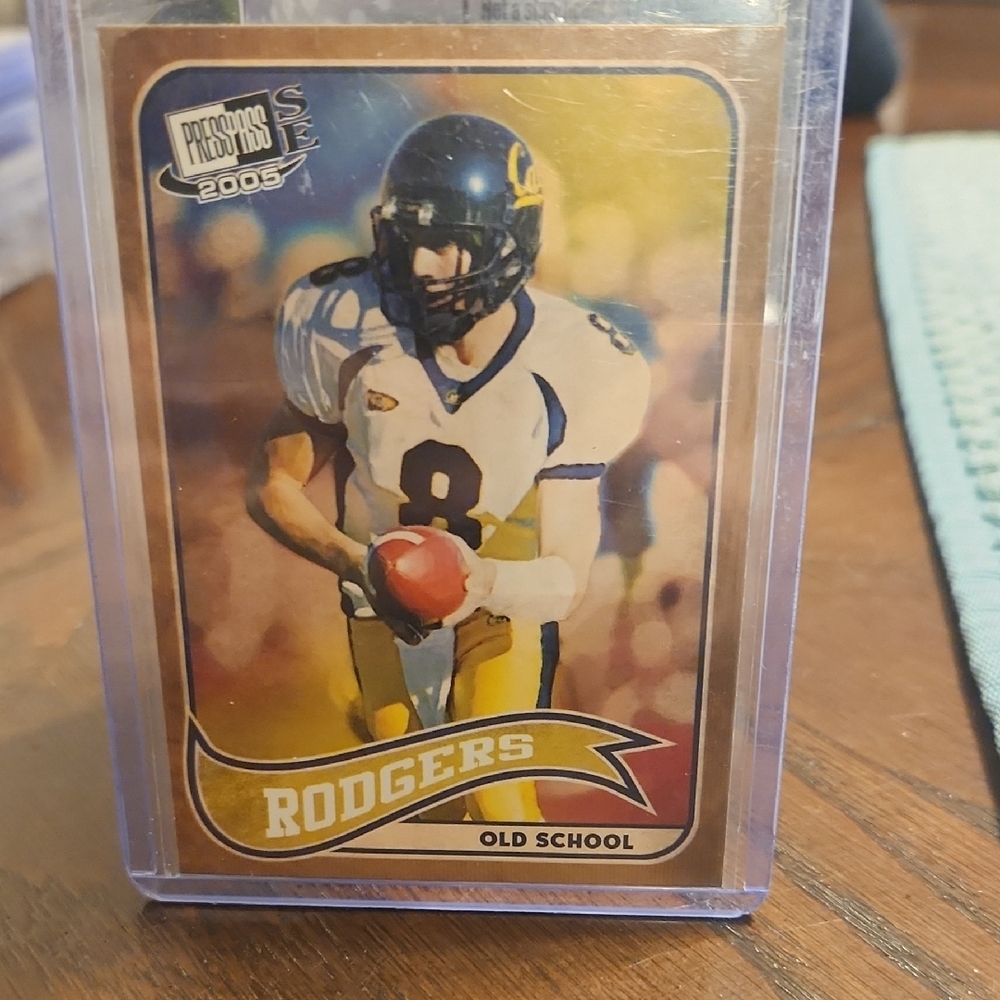 Aaron Rodgers 2005 Collegiate Card